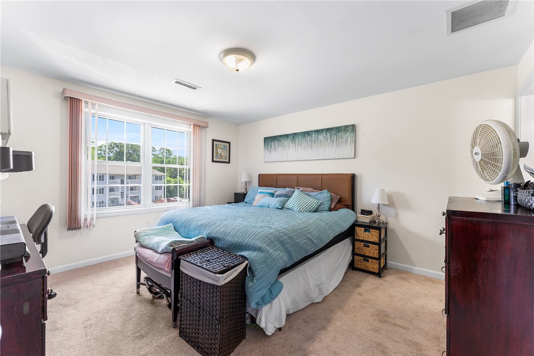 402 New River Road, Unit 105 Lincoln, RI 02838 - Photo 10 of 16 Gallery Image 10