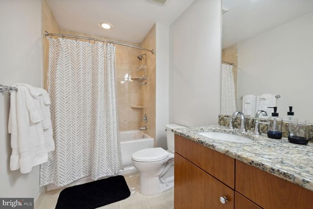 $1,350,000 | 12500 Park Potomac Avenue, Unit 408N, Potomac, MD 20854