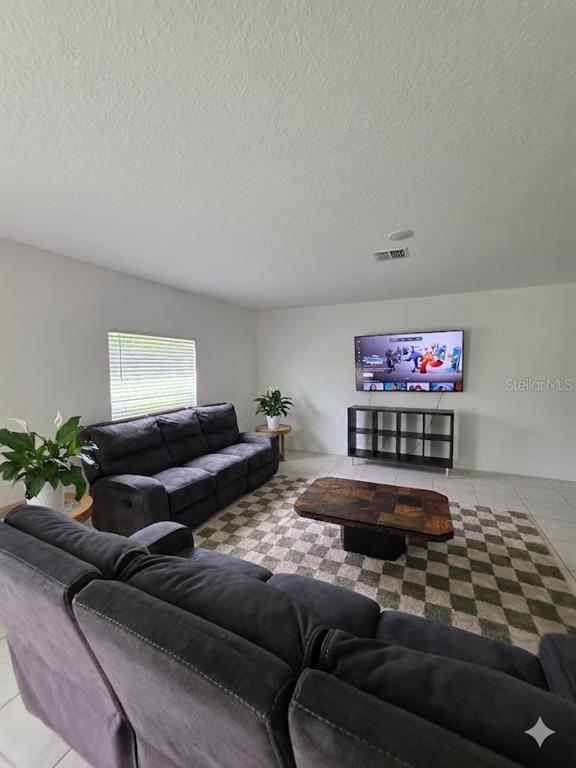 216 Citrine Loop Kissimmee, FL 34758 - Photo 3 of 14
