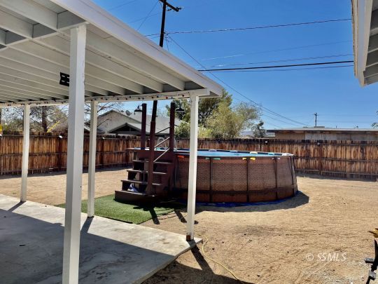 1009 West Iowa Avenue Ridgecrest, CA 93555 - Photo 19 of 26 a view of a balcony
