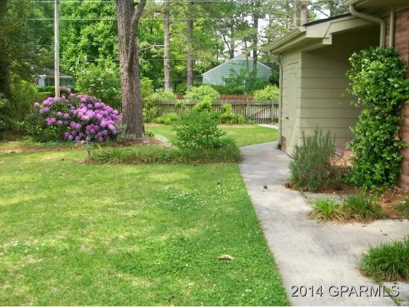 $1,600 | 1300 West Ragsdale Road, Greenville, NC 27858