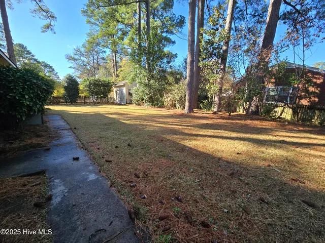 $1,600 | 1300 West Ragsdale Road, Greenville, NC 27858