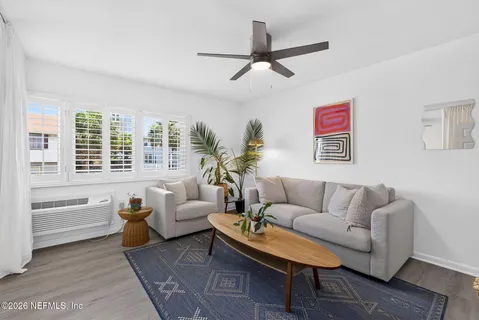 $265,000 | 222 14th Avenue North, Unit 203, Jacksonville Beach, FL 32250