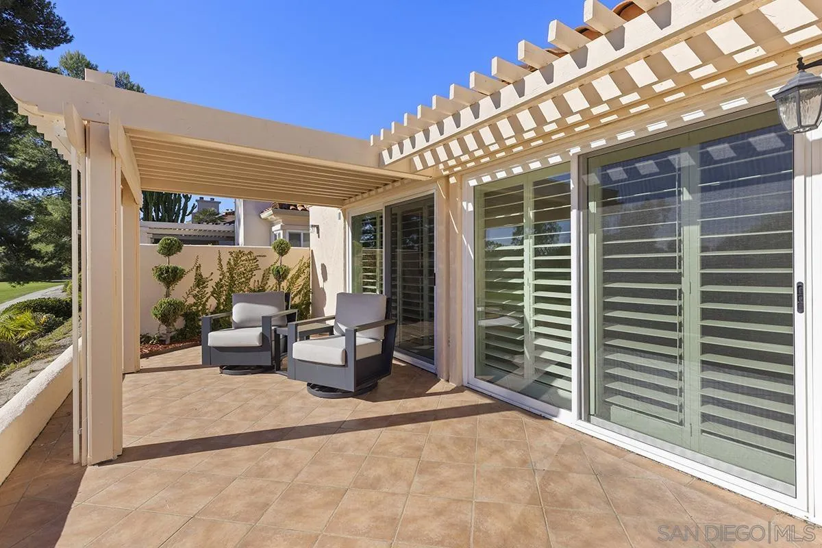 12071 Caminito Corriente San Diego, CA 92128 - Photo 34 of 51 a view of a building with sitting area