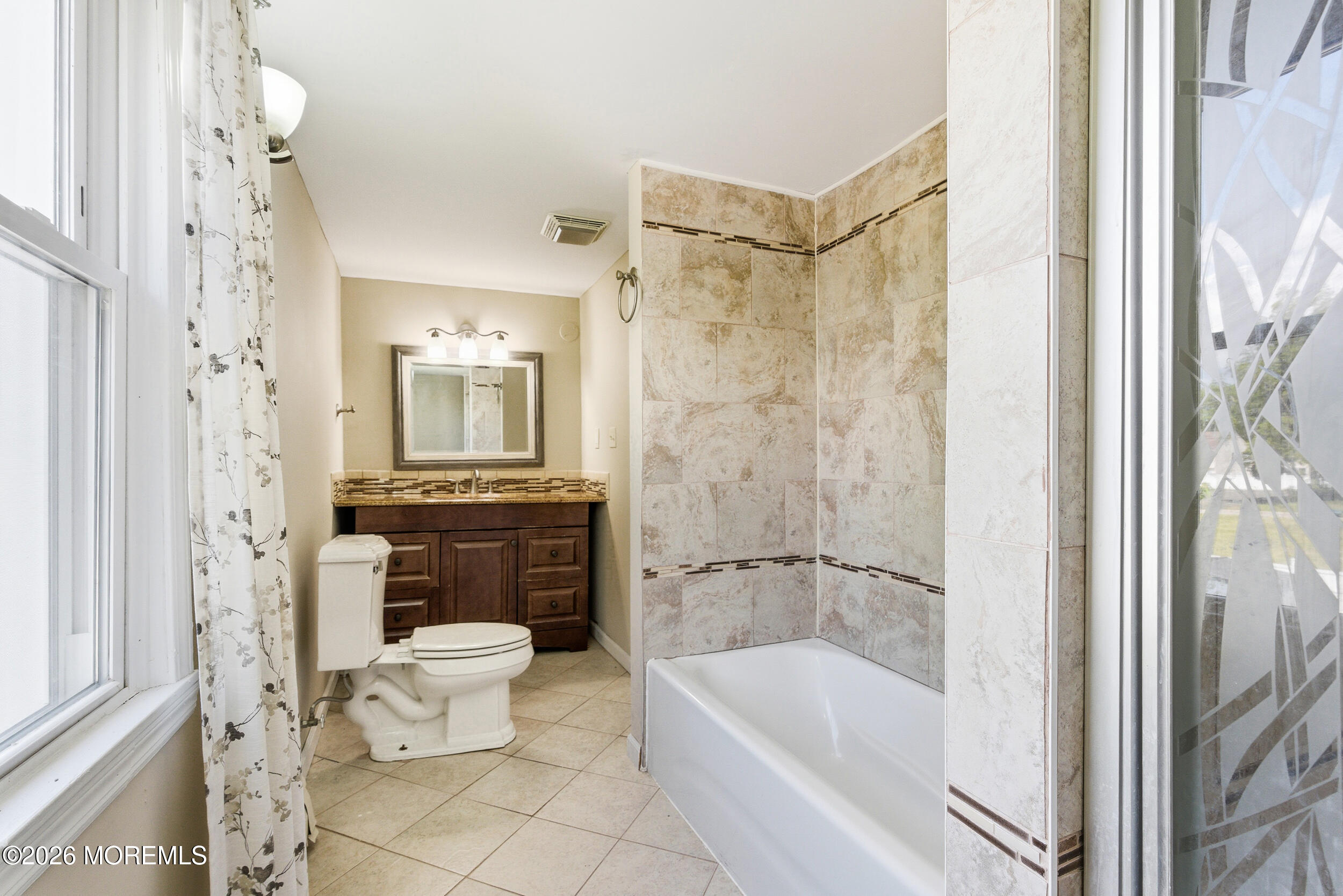 222 Raritan Street Keyport, NJ 07735 - Photo 17 of 31 033
