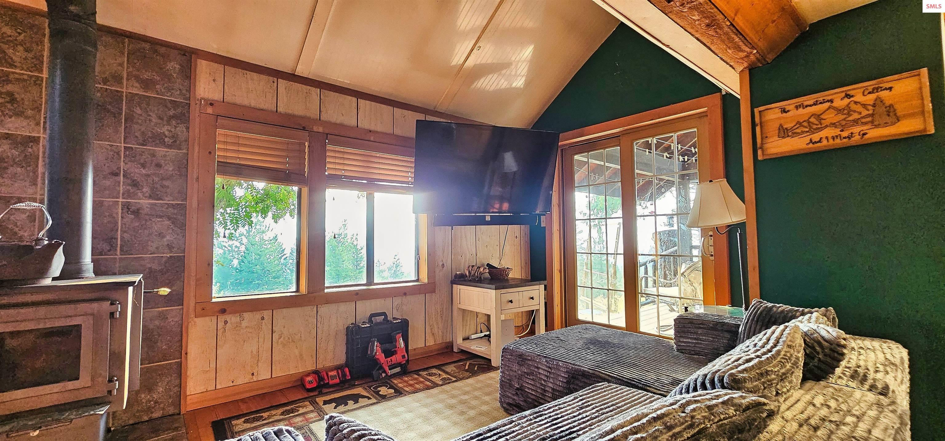 223 Birdpoint Road Bonners Ferry, ID 83805 - Photo 13 of 34 Gallery Image 13