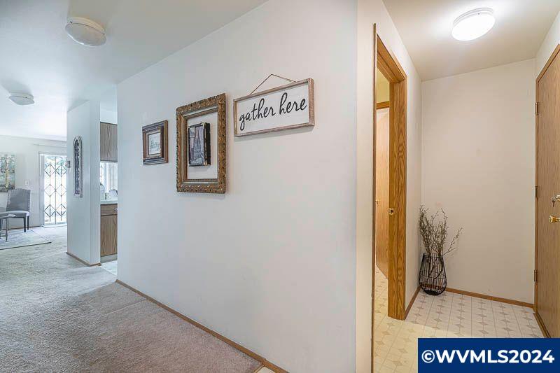 3690 Bell Road Northeast Salem, OR 97301 - Photo 5 of 24