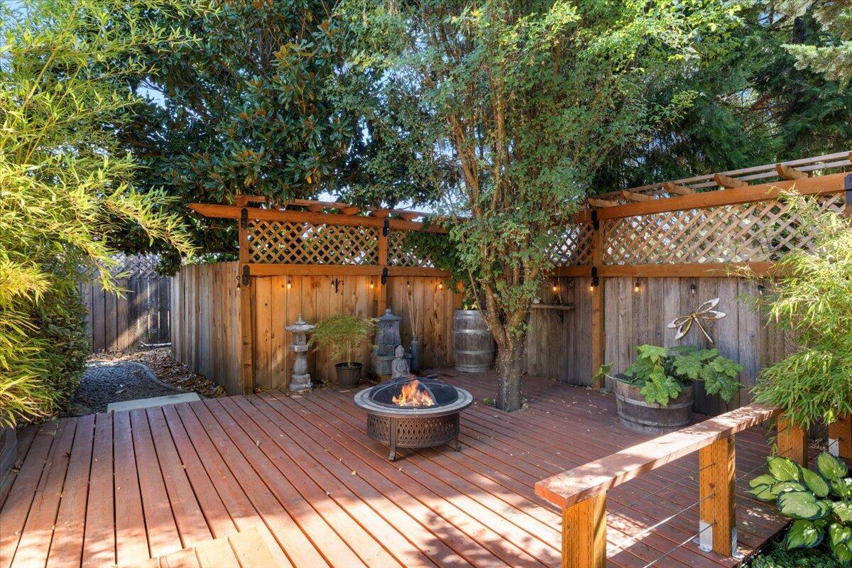 1060 Hopkins Road Central Point, OR 97502 - Photo 21 of 27 25-CI_6334