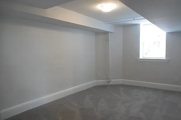 $2,500 | 257 Washington Street, Unit B1, Salem, MA 01970