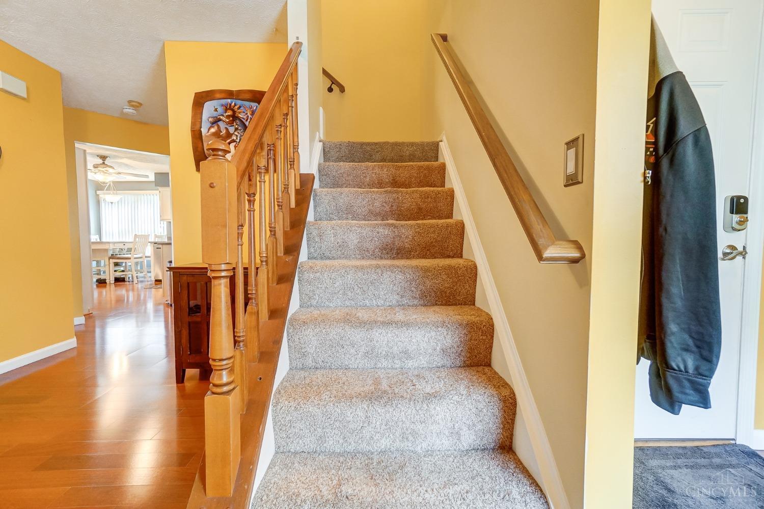 6296 Berauer Road Cincinnati, OH 45248 - Photo 13 of 33