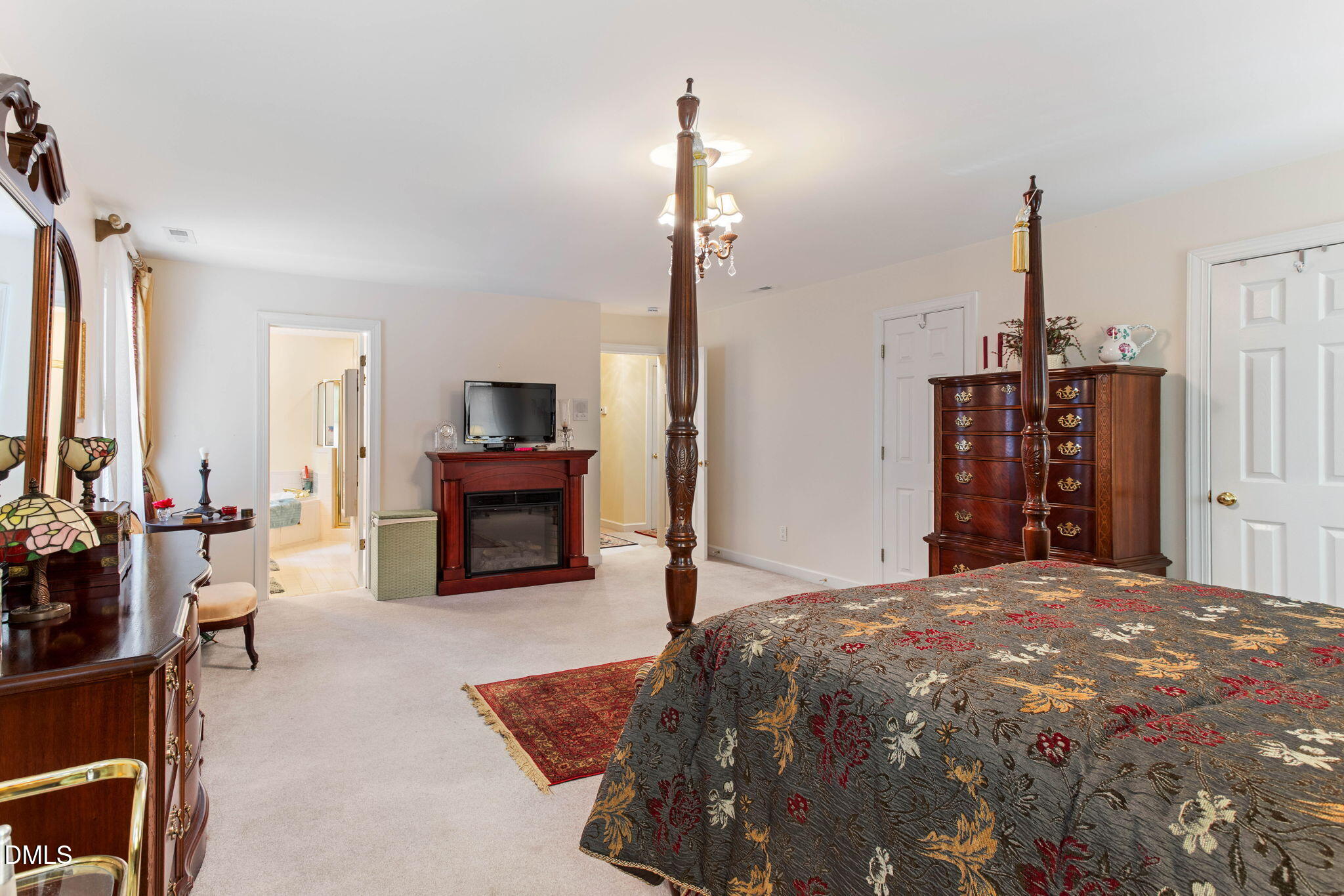 909 Oak Creek Road Raleigh, NC 27615 - Photo 32 of 61 44-web-or-mls-IMG_4583