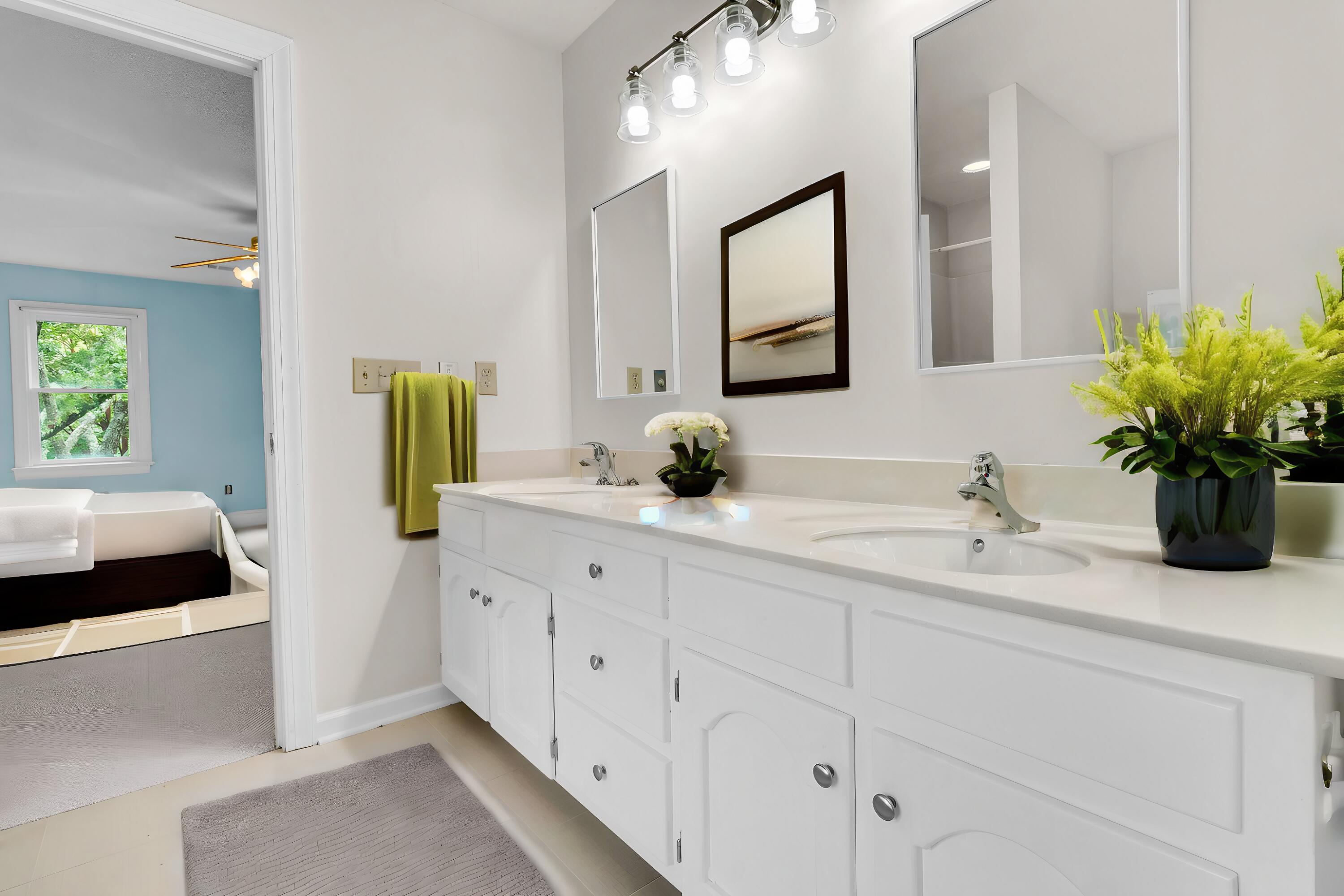1484 Oak Landing Road Mount Pleasant, SC 29464 - Photo 11 of 28 Primary Bath-Dual Sinks