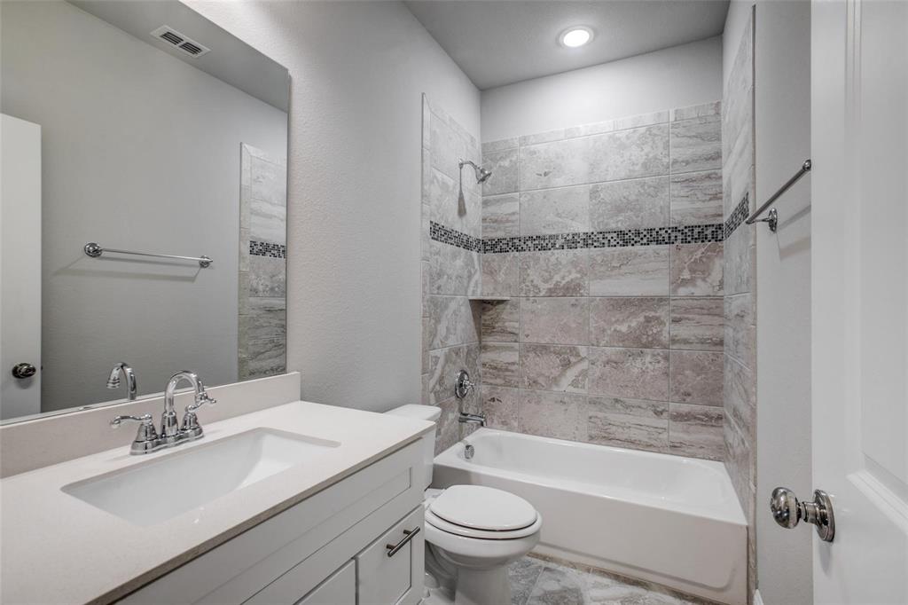 704 Reeves Lane Plano, TX 75075 - Photo 20 of 25