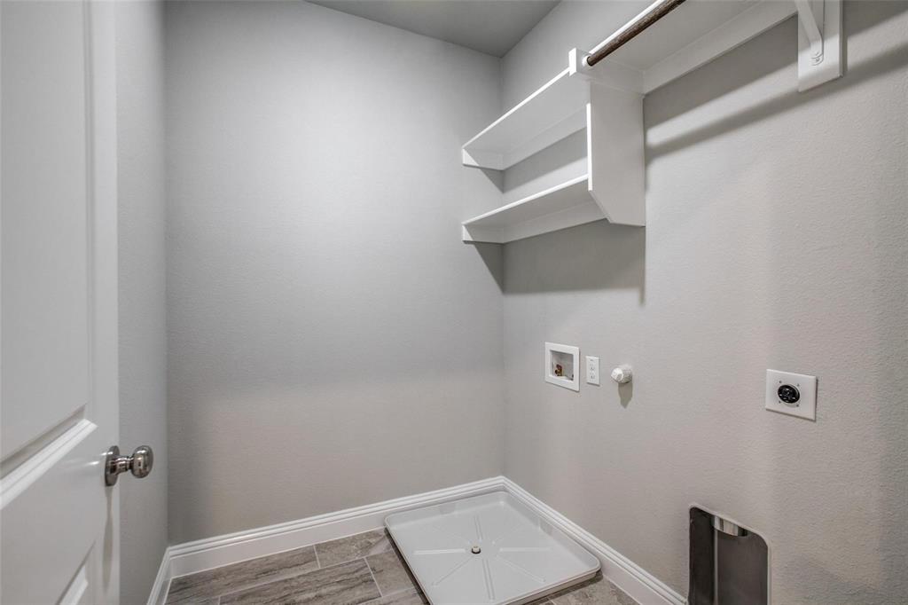 704 Reeves Lane Plano, TX 75075 - Photo 23 of 25