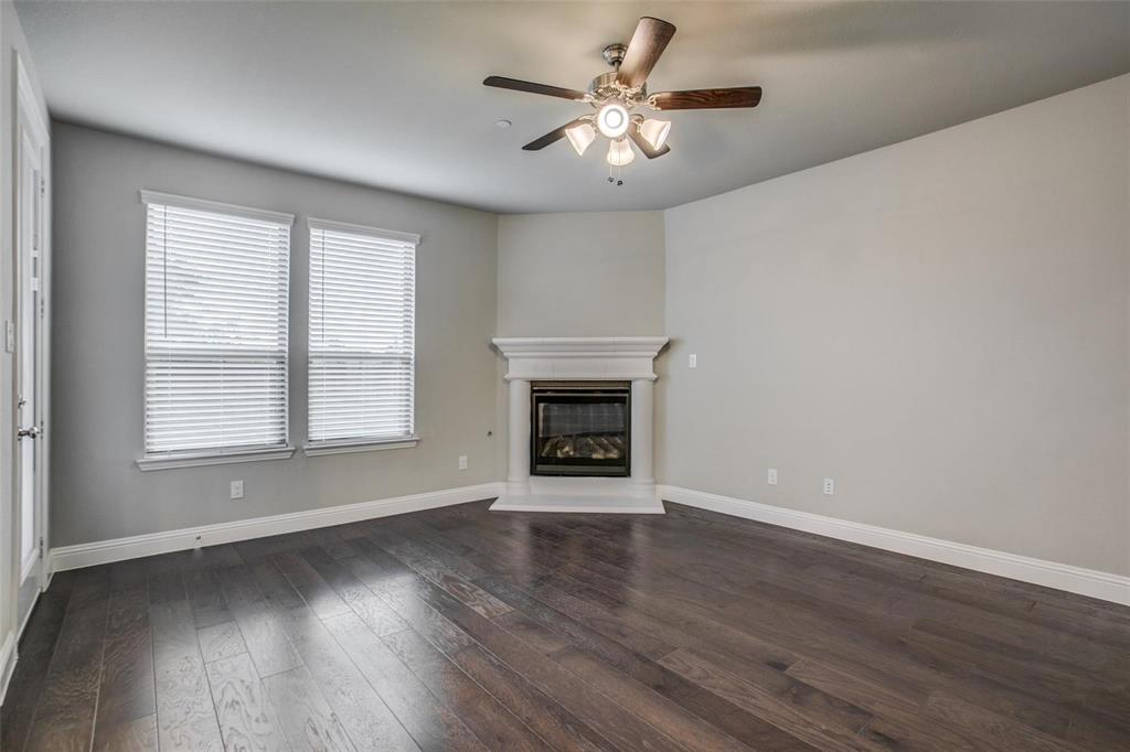 704 Reeves Lane Plano, TX 75075 - Photo 7 of 25