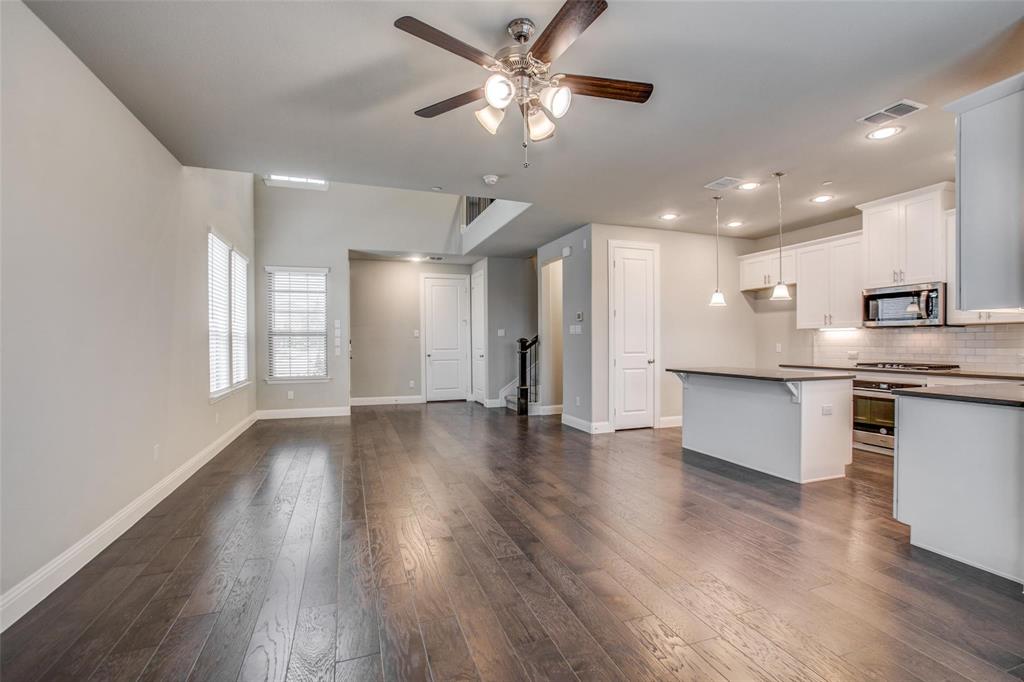 704 Reeves Lane Plano, TX 75075 - Photo 10 of 25