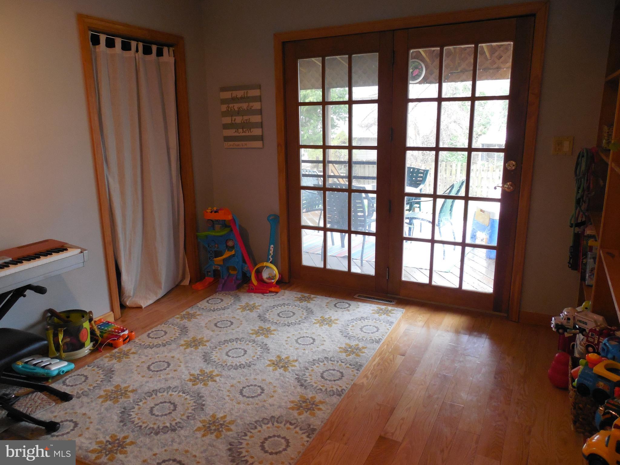 1644 Robert Road Lancaster, PA 17601 - Photo 8 of 14 1st Floor Den/Study