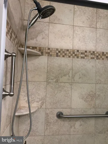 $107,500 | 100 East Glenolden Avenue, Unit R12, Glenolden, PA 19036