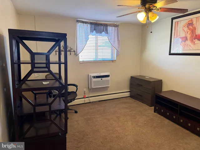 $107,500 | 100 East Glenolden Avenue, Unit R12, Glenolden, PA 19036