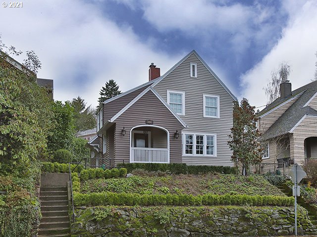 2800 Southwest Patton Road Portland, OR 97201 - Photo 1 of 24