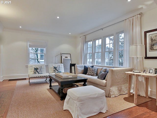 2800 Southwest Patton Road Portland, OR 97201 - Photo 4 of 24