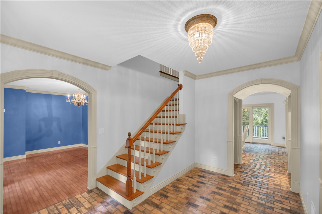 4090 South Lake Court Decatur, IL 62521 - Photo 3 of 48 Gallery Image 3
