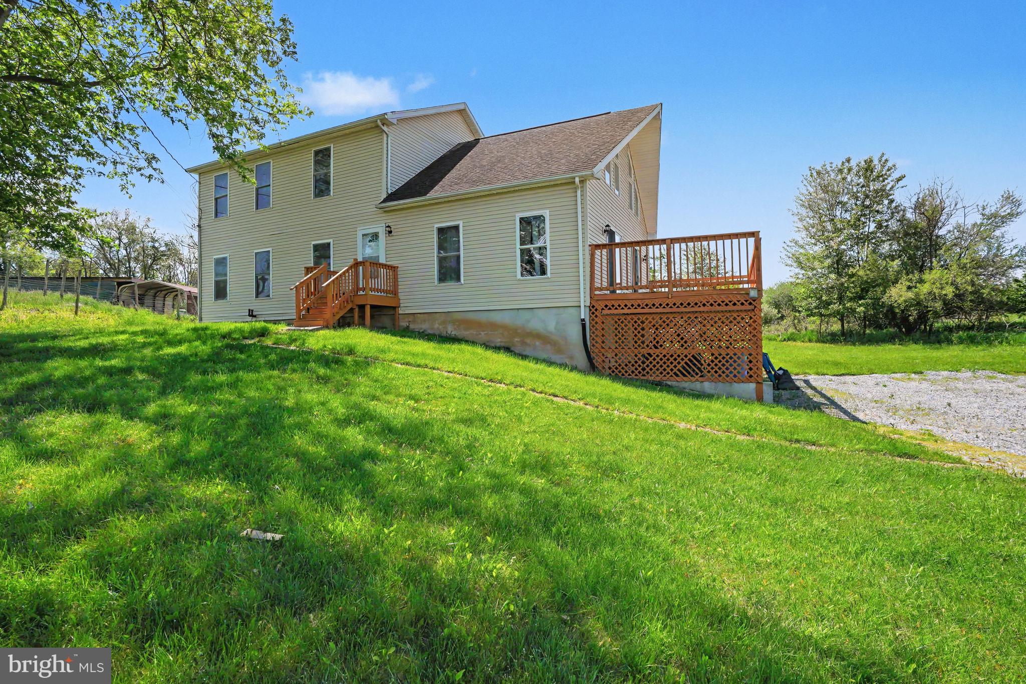 372 Kerrsville Road Carlisle, PA 17015 - Photo 3 of 36
