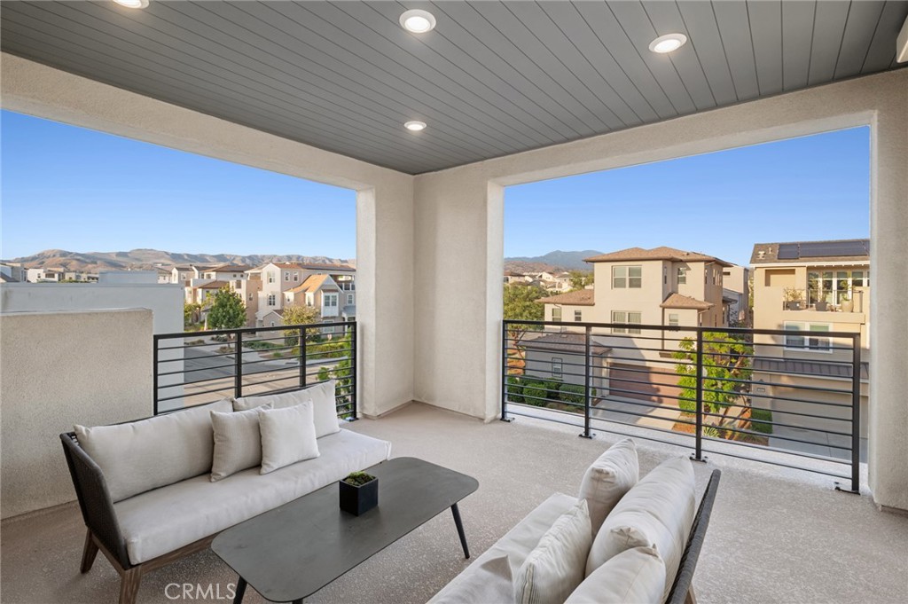 157 Crossover Irvine, CA 92618 - Photo 35 of 72