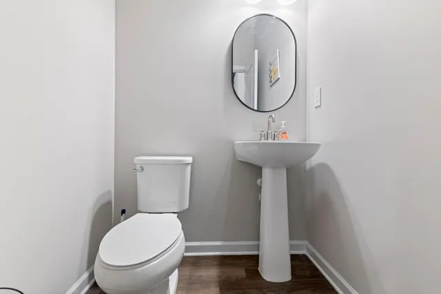 $2,350 | 1010 Valley Rock Drive, Lithonia, GA 30058