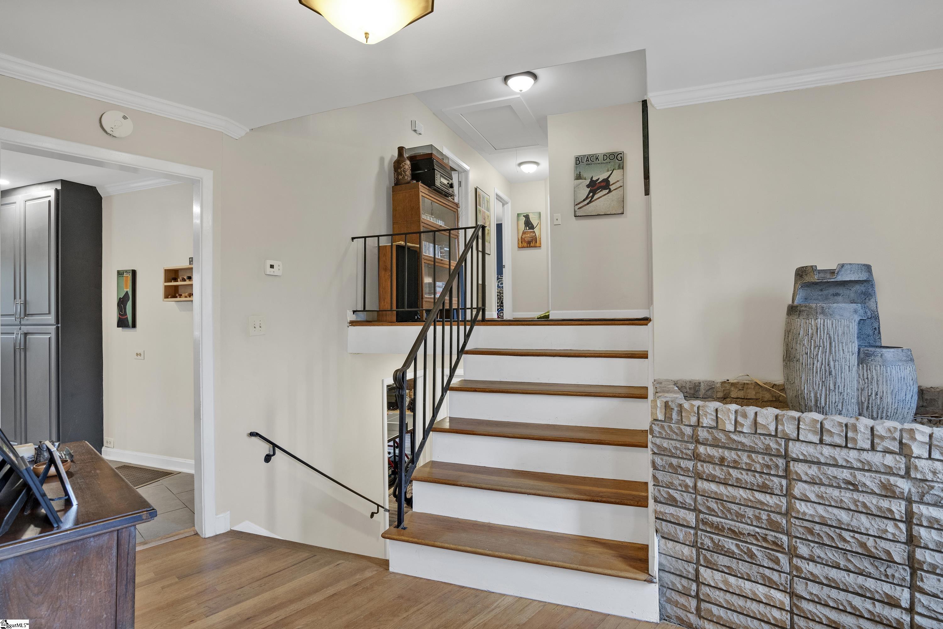 302 Pimlico Road Greenville, SC 29607 - Photo 5 of 24 Gallery Image 5