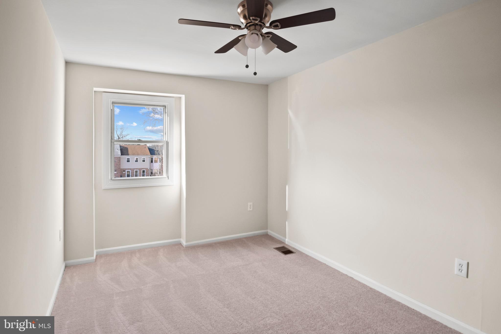 8479 Stonewall Road Manassas, VA 20110 - Photo 18 of 26 Gallery Image 18