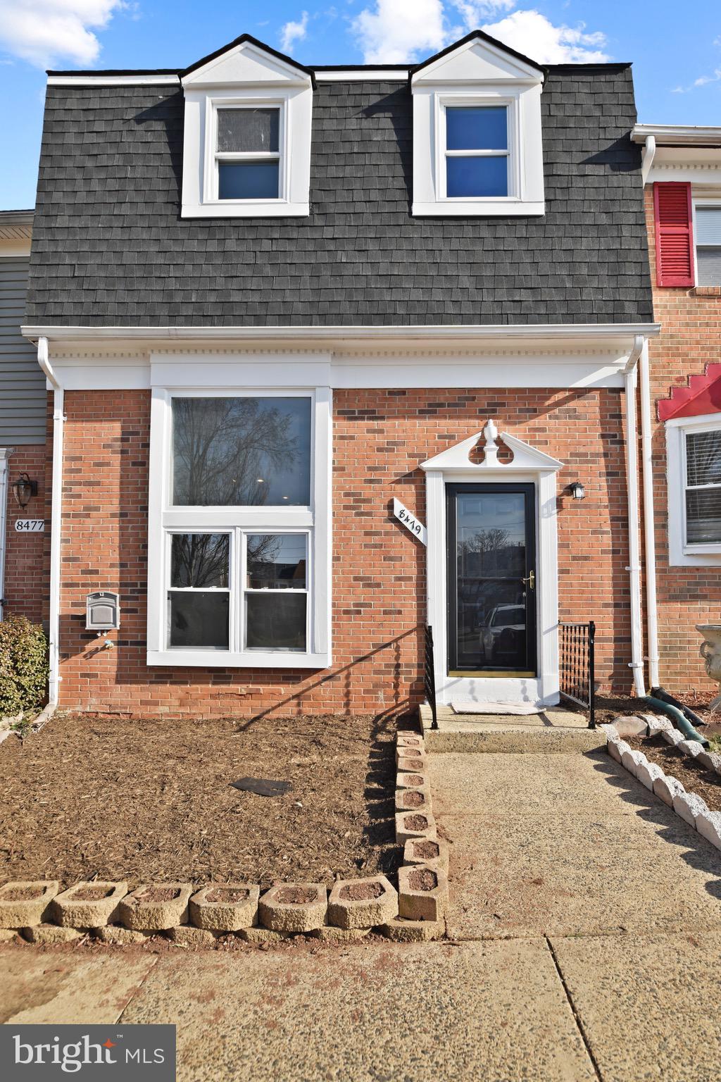 8479 Stonewall Road Manassas, VA 20110 - Photo 3 of 26 Gallery Image 3