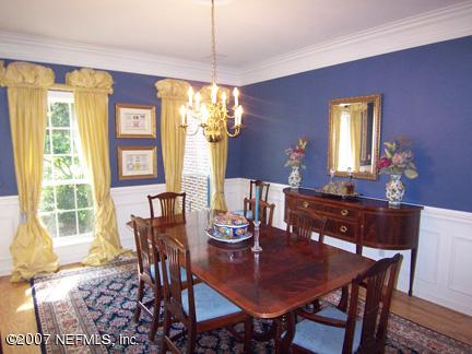 11636 Mandarin Terrace Road Jacksonville, FL 32223 - Photo 4 of 22 Dining room