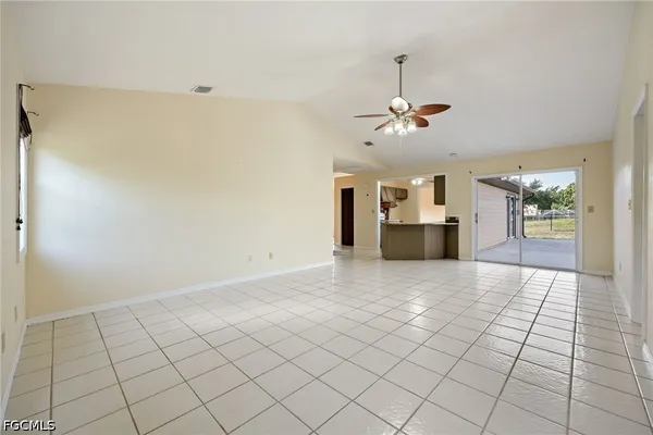 $399,000 | 550 Caloosa Estates Drive, LaBelle, FL 33935