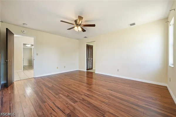 $399,000 | 550 Caloosa Estates Drive, LaBelle, FL 33935