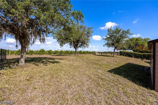 $399,000 | 550 Caloosa Estates Drive, LaBelle, FL 33935