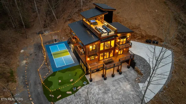 $3,600,000 | 1880 Allen Way, Sevierville, TN 37862