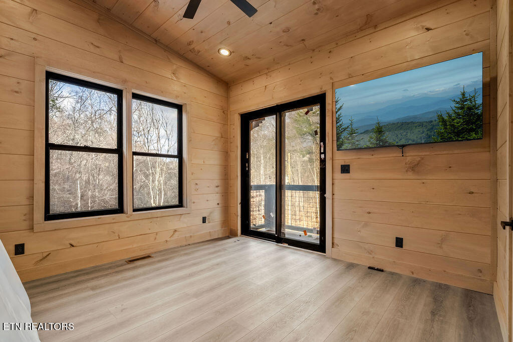 1880 Allen Way Sevierville, TN 37862 - Photo 15 of 57 DSC01141-HDR_1