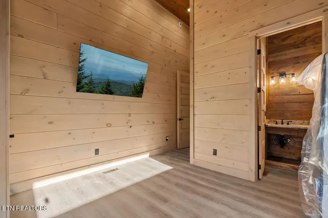 $3,600,000 | 1880 Allen Way, Sevierville, TN 37862