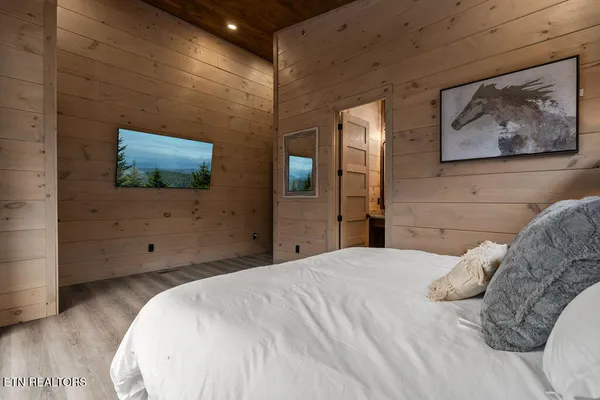 $3,600,000 | 1880 Allen Way, Sevierville, TN 37862