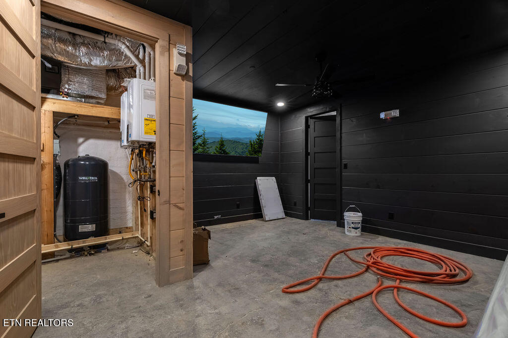 1880 Allen Way Sevierville, TN 37862 - Photo 41 of 57 DSC01371-HDR_1