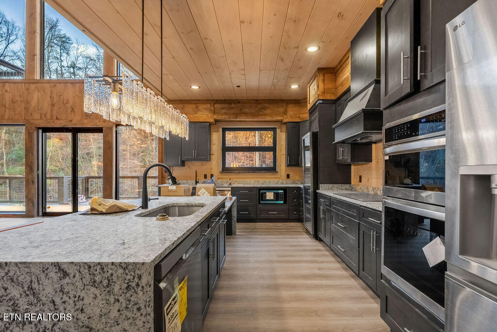 1880 Allen Way Sevierville, TN 37862 - Photo 10 of 57 DSC01331-HDR_1