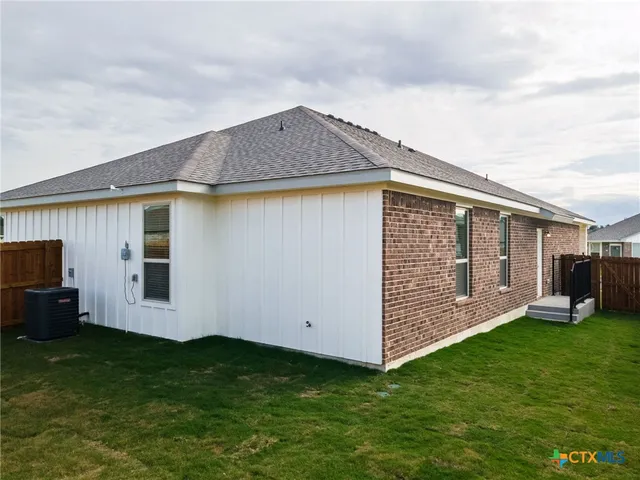 $390,000 | 118 Leon Lane, Copperas Cove, TX 76522
