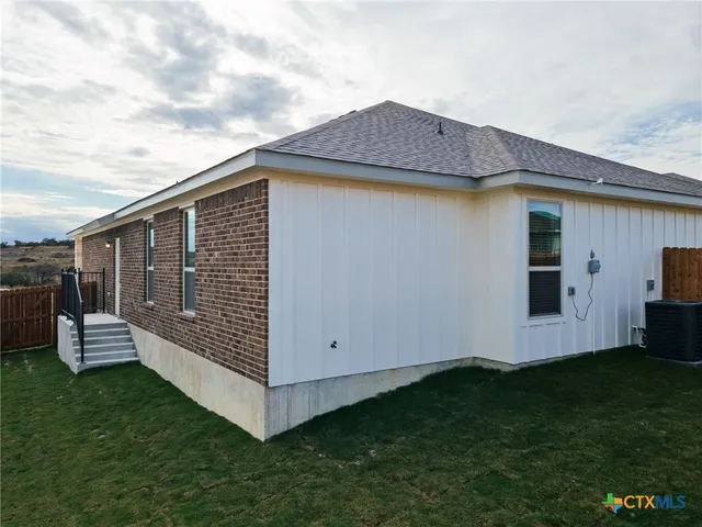 $390,000 | 118 Leon Lane, Copperas Cove, TX 76522