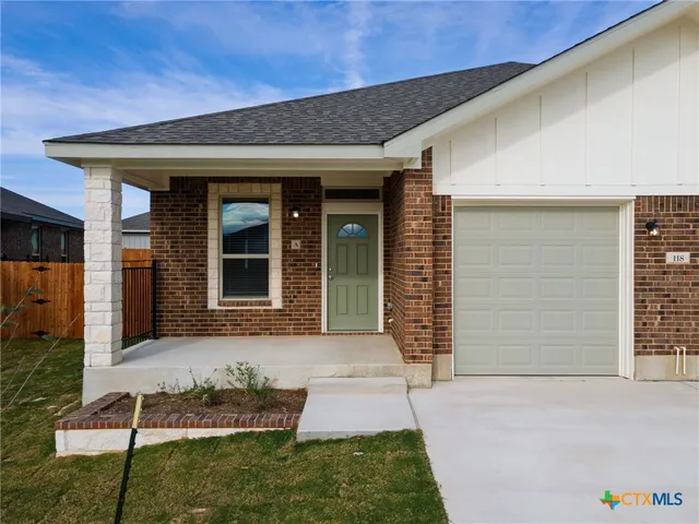 $390,000 | 118 Leon Lane, Copperas Cove, TX 76522