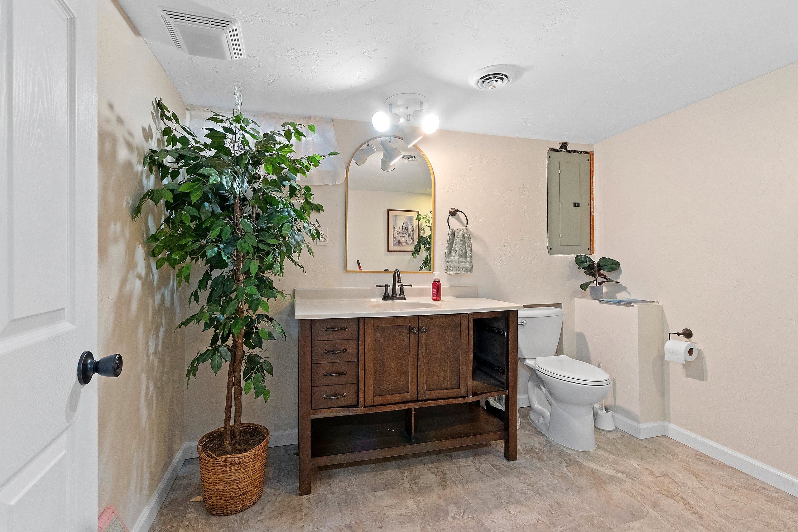 2562 Libal Street Green Bay, WI 54301 - Photo 28 of 55