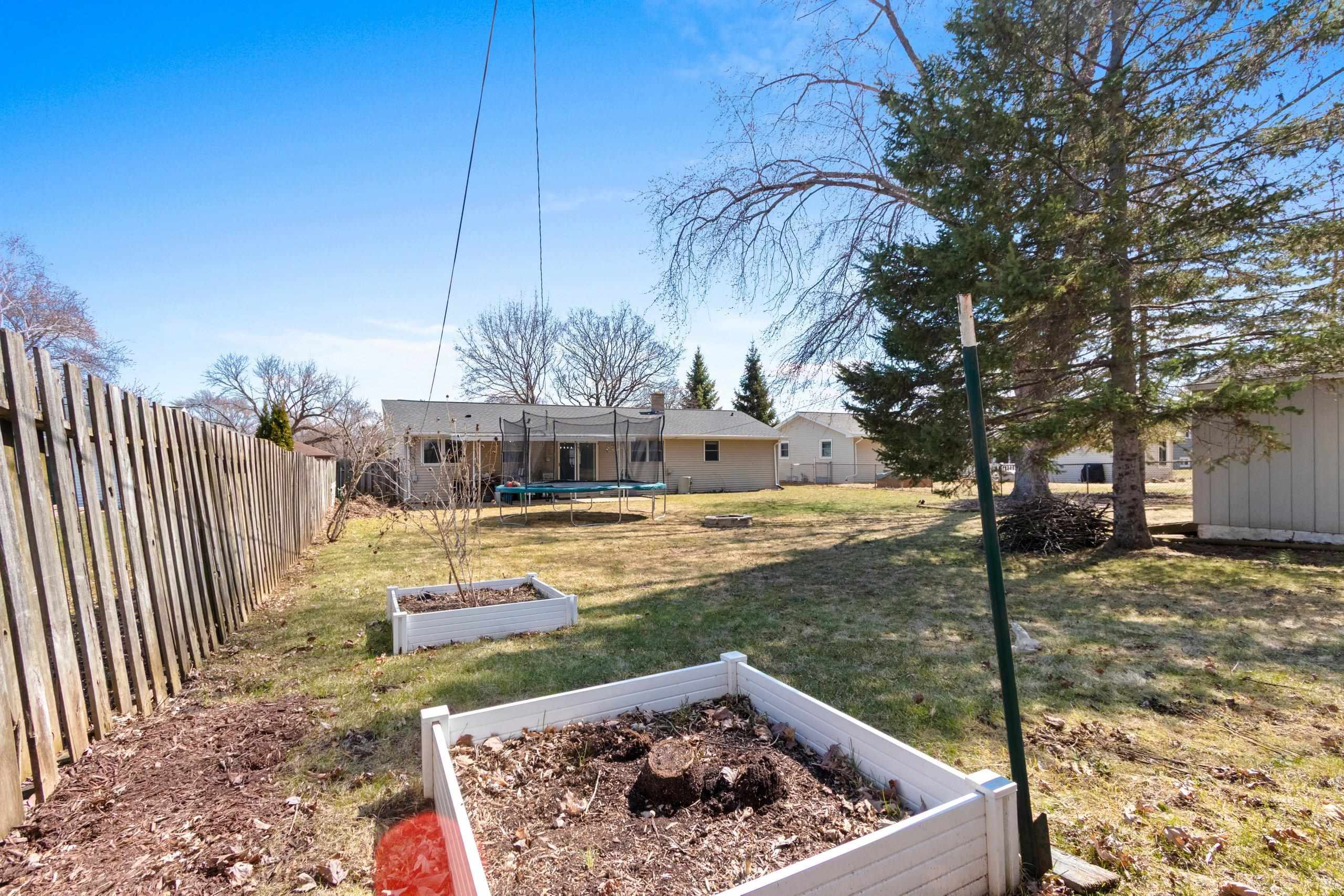 2562 Libal Street Green Bay, WI 54301 - Photo 34 of 55