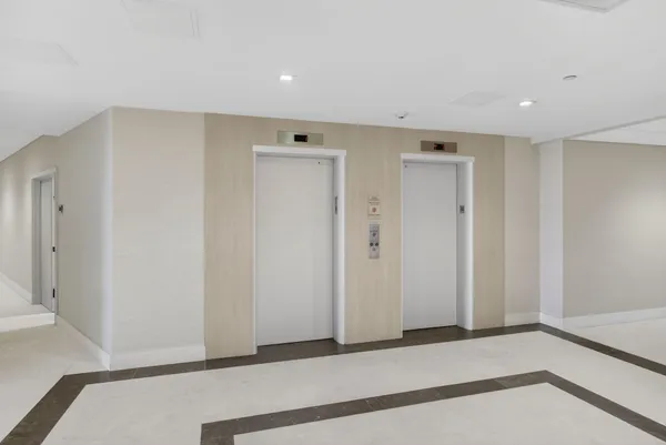$895,000 | 86 Mac Farlane Drive, Unit 9H, Delray Beach, FL 33483