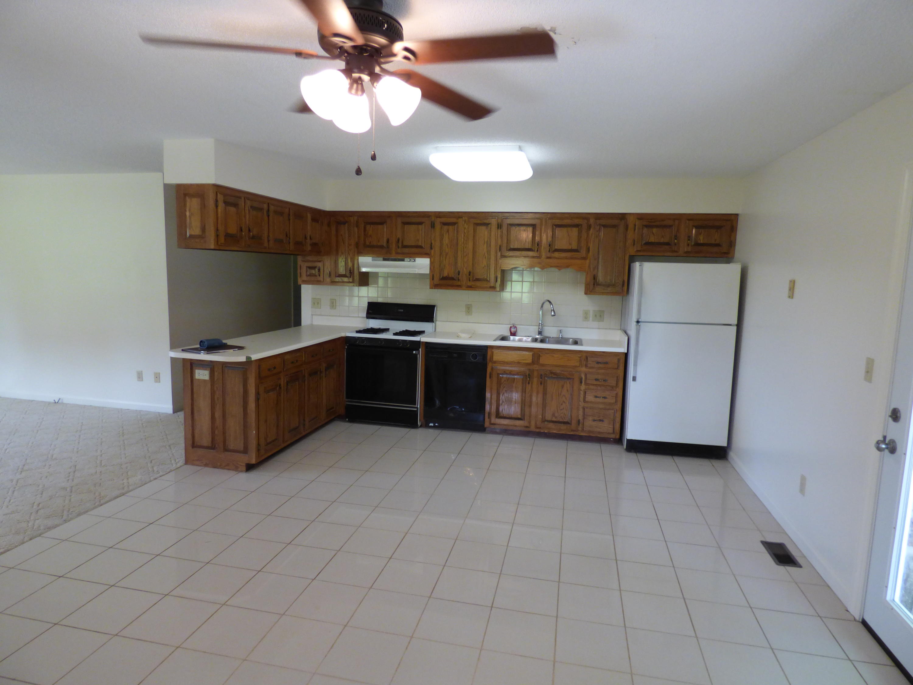2496 Deep Draw Road Crossville, TN 38555 - Photo 4 of 29 P1010945