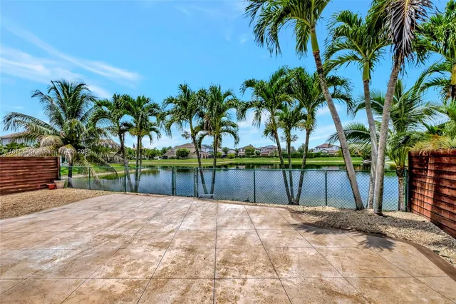 $4,900 | 14443 Southwest 12th Lane, Miami, FL 33184